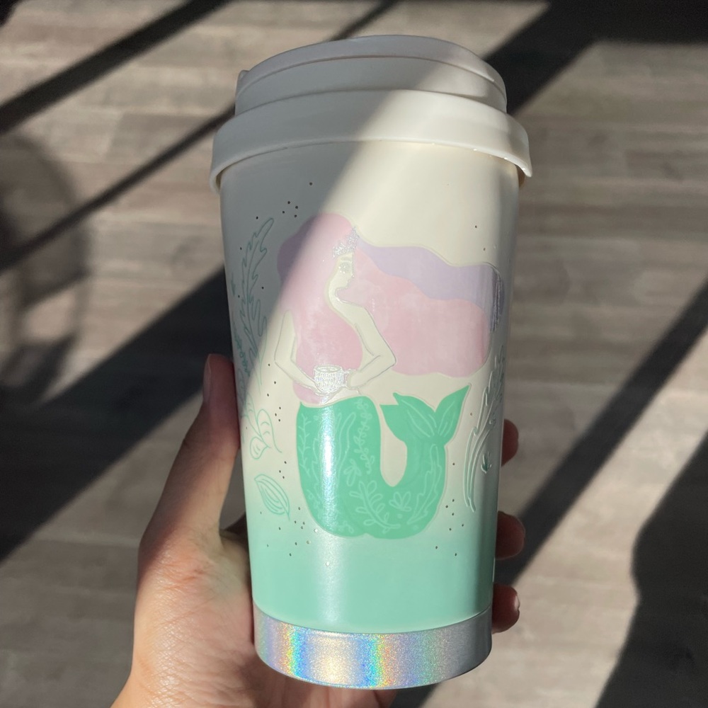Starbucks mermaid coffee cup